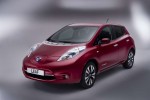 NISSAN LEAF.