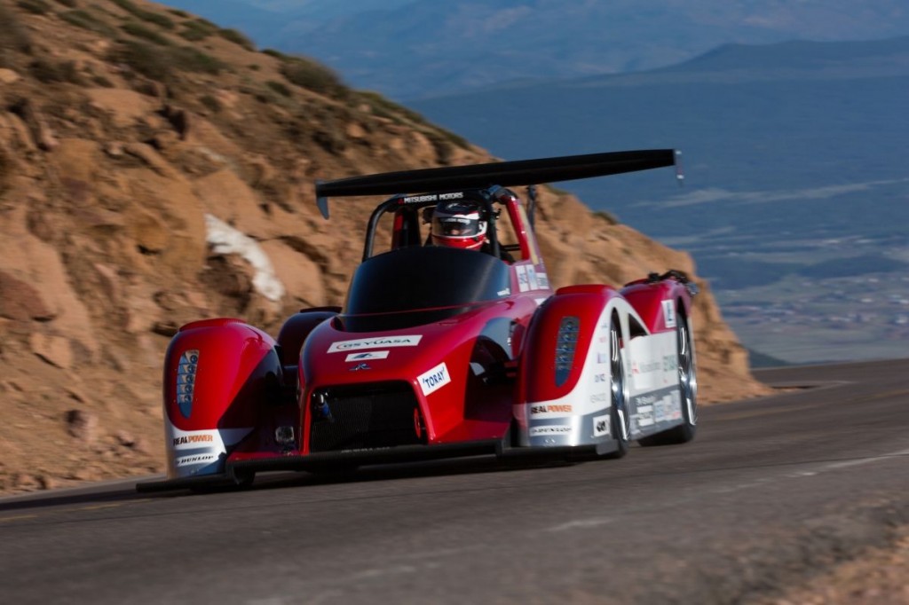 MITSUBISHI MOTORS REGRESA A LA PIKES PEAK INTERNATIONAL HILL CLIMB.