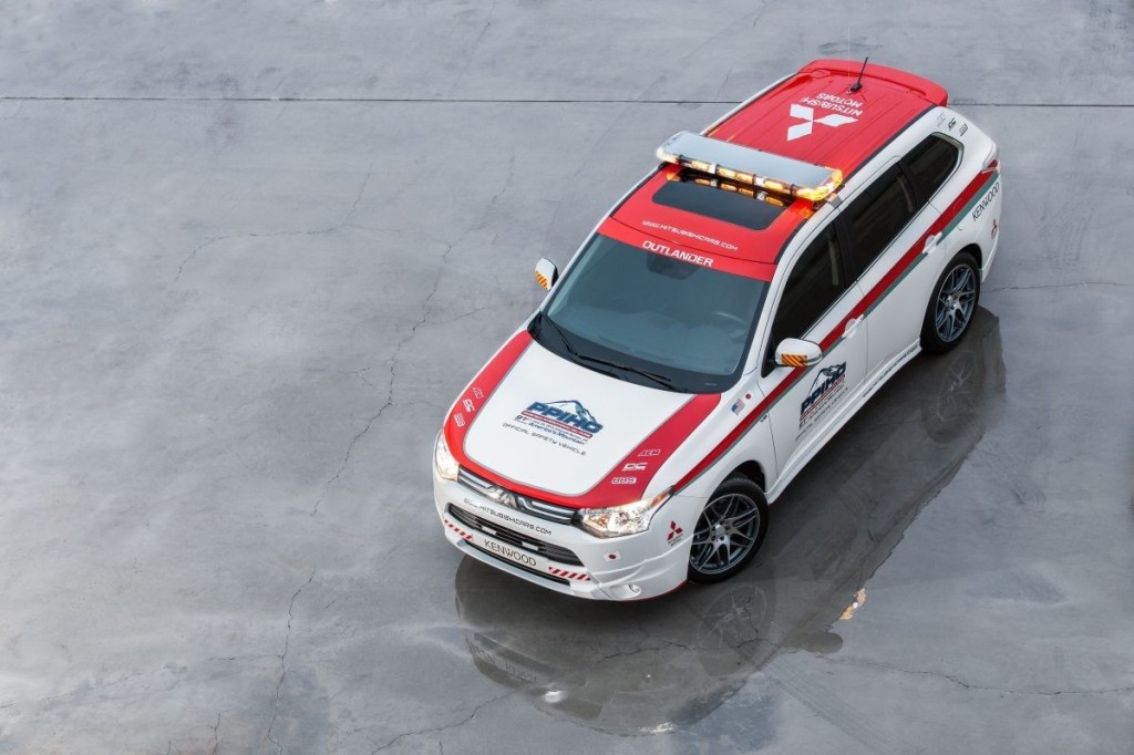 El Mitsubishi Outlander 2014 será el “vehículo de seguridad oficial” para la 91 edición de la Pikes Peak International Hill Climb. 