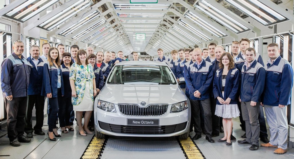 SE INICIA LA FABRICACIÓN DEL NUEVO ŠKODA OCTAVIA PARA EL MERCADO RUSO EN COOPERACIÓN CON VOLKSWAGEN GROUP RUSIA Y EL GRUPO GAZ.