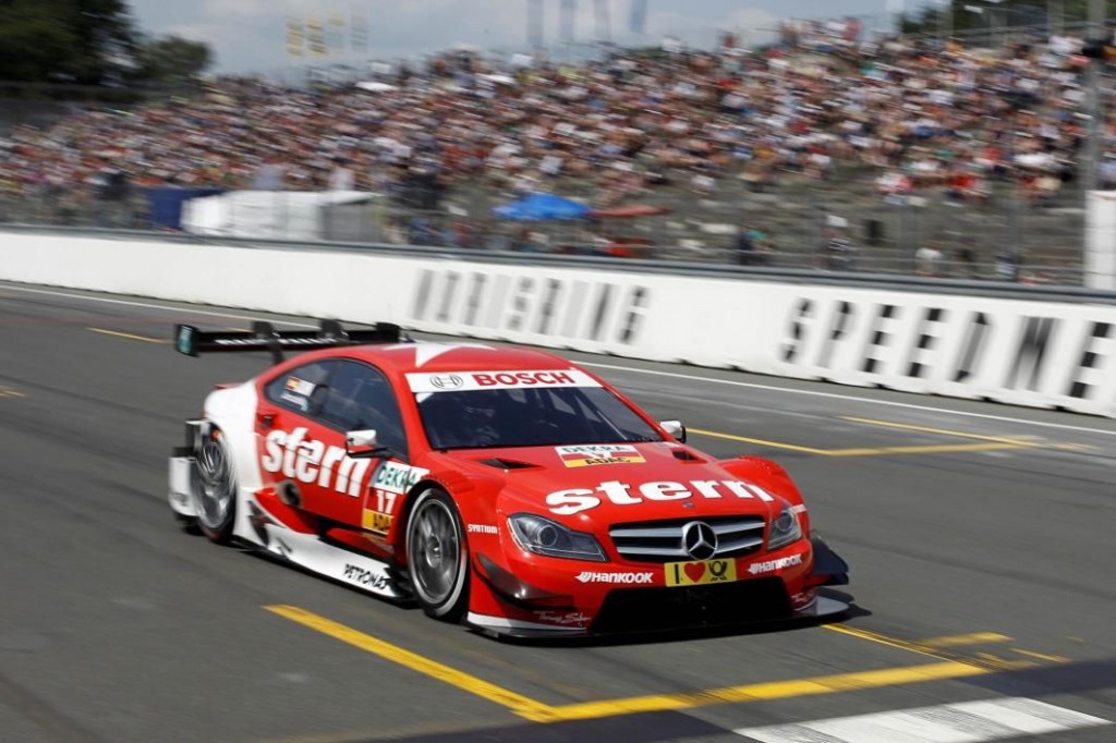 Daniel Juncadella (Mercedes C-Coupé AMG #17).