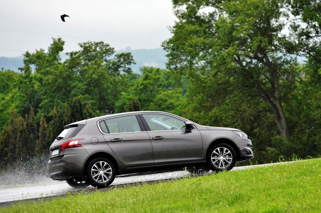 MICHELIN DESARROLLA LOS NEUMÁTICOS DEL NUEVO PEUGEOT 308.