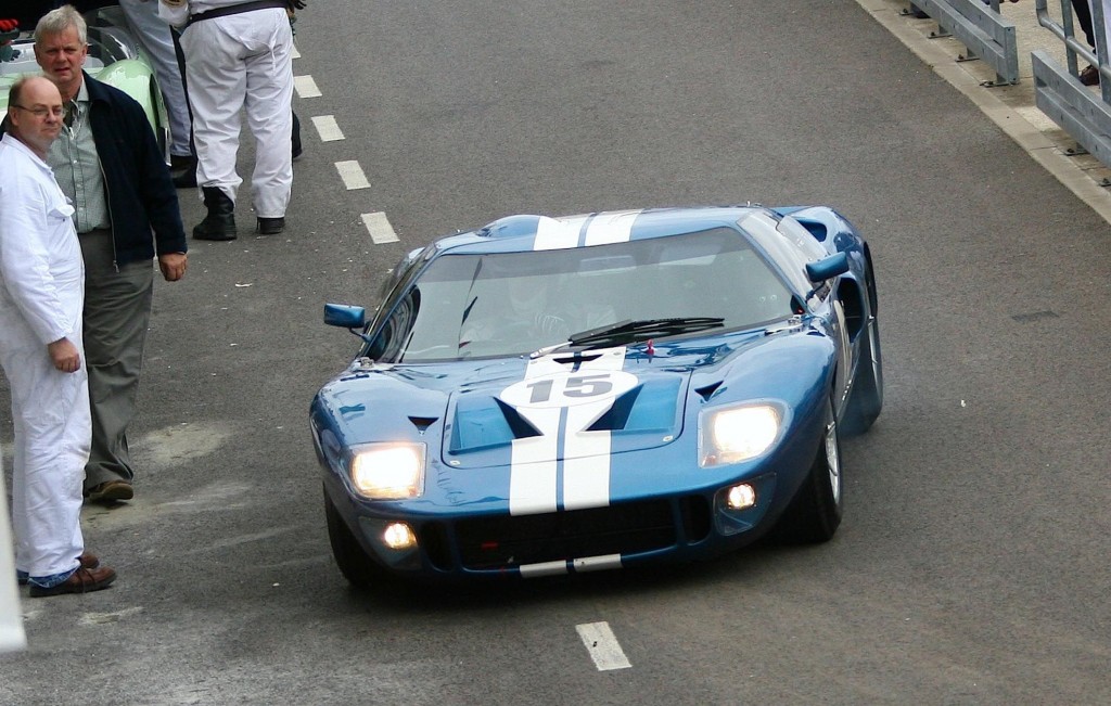 Ford GT40 (chasis P1018) – 1965, exDavid Piper, exRon Fry.