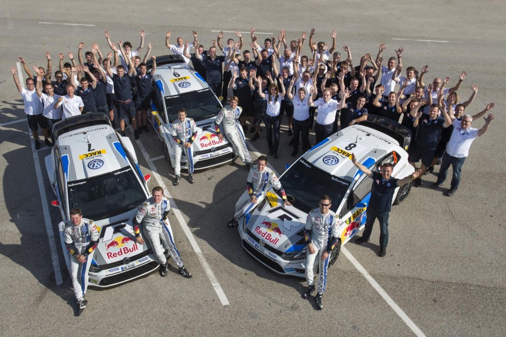 VOLKSWAGEN SE HA ADJUDICADO EL TÍTULO DE MARCAS DEL CAMPEONATO DEL MUNDO DE RALLYES DE LA FIA (WRC) TRAS UN BRILLANTE DOBLETE EN EL RALLYE DE ESPAÑA.