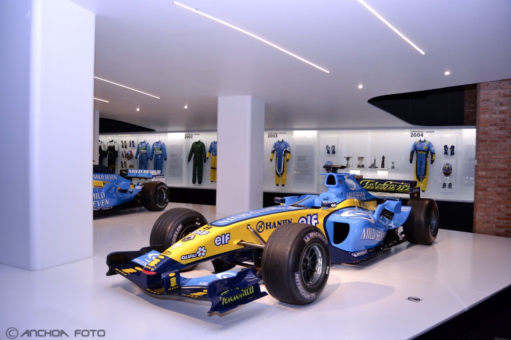 FERNANDO ALONSO COLLECTION