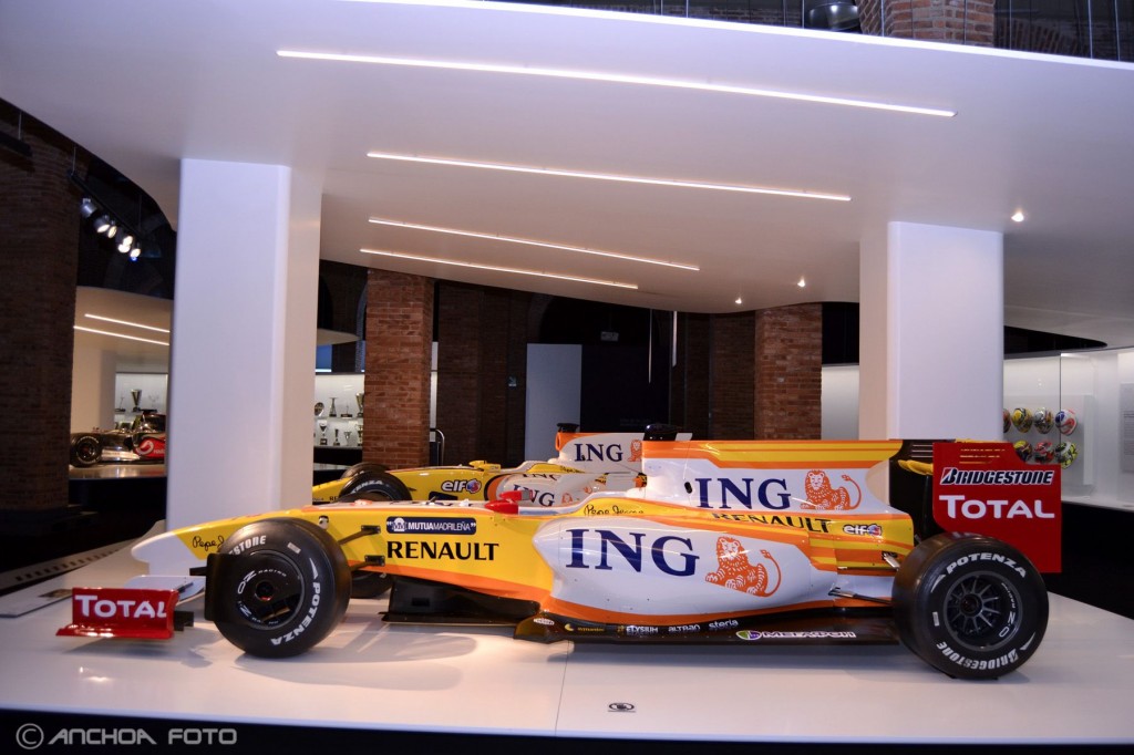 FERNANDO ALONSO COLLECTION