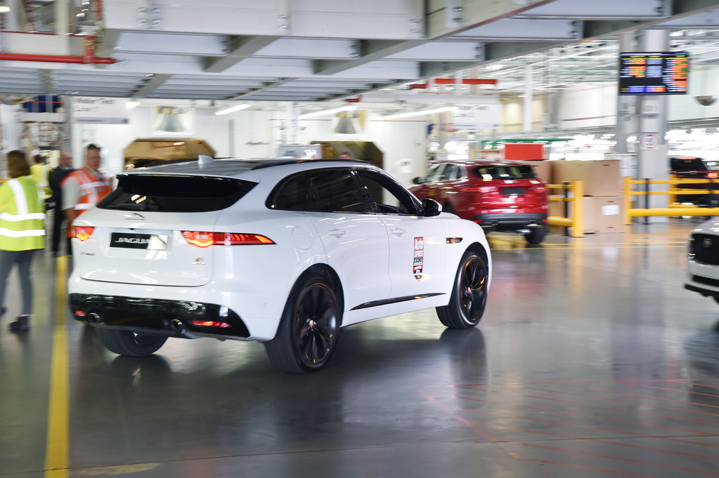 EL F-PACE SE FABRICA EN LA PLANTA DE JAGUAR LAND ROVER DE SOLIHULL