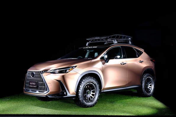 PROTOTIPO LEXUS NX OFFROAD HÍBRIDO ENCHUFABLE 