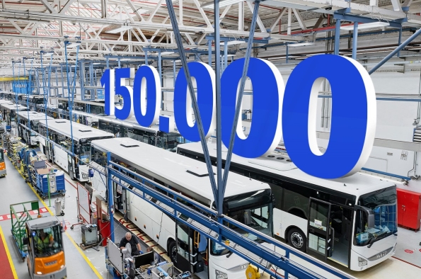 LA PLANTA DE IVECO BUS EN VYSOKÉ MÝTO CELEBRA EN MARZO DE 2022 EL AUTOBÚS NÚMERO 150.000 QUE SALE DE SU LÍNEA DE PRODUCCIÓN