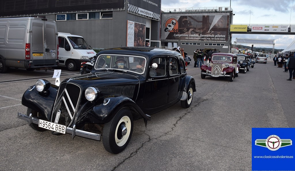 LOS CITROËN TRACTION AVANT FUERON LOS GRANDES PROTAGONISTAS DEL RACING LEGENDS 2022