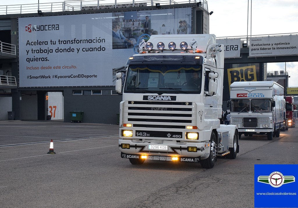 SCANIA 143H 450