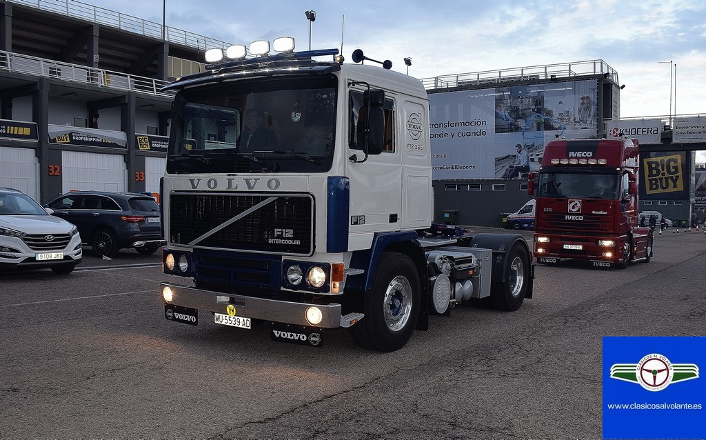 VOLVO F12 385