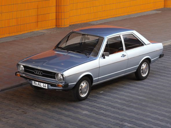 EL AUDI 80 FUE PRESENTADO EN 1972