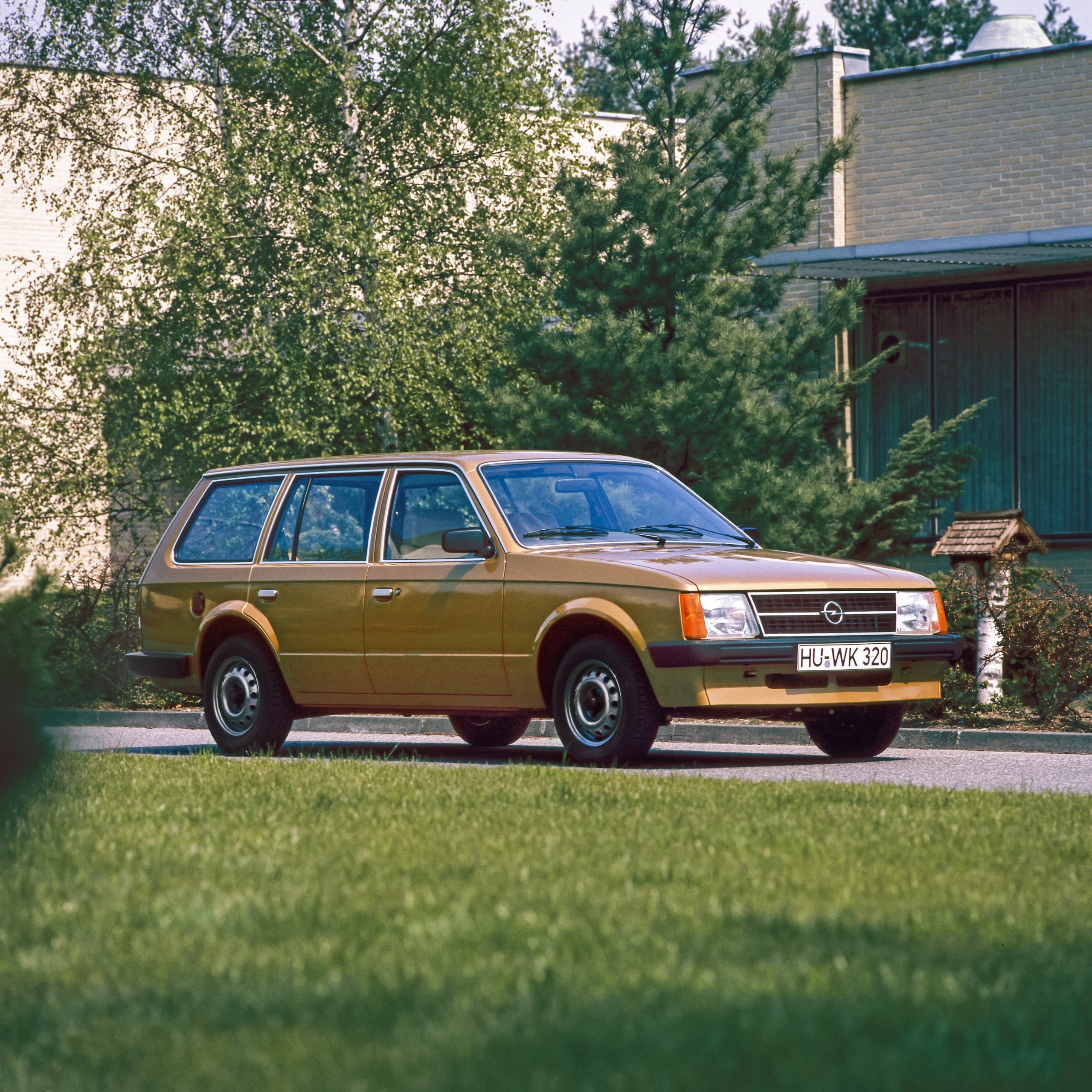 Opel Kadett Caravan Luxus (1979)