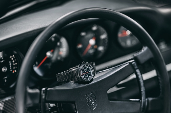 PORSCHE DESIGN CELEBRA SUS 50 AÑOS CON UN PORSCHE 911 S 2.4 TARGA (1972) Y UN RELOJ CHRONOGRAPH 1