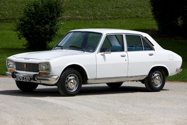 PEUGEOT 504