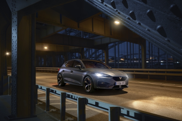 CUPRA LEÓN 5 PUERTAS 1.5 ETSI 