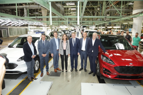 LA MINISTRA DE INDUSTRIA, COMERCIO Y TURISMO, REYES MAROTO, EL PRESIDENTE DE LA GENERALITAT VALENCIANA, XIMO PUIG Y EL ALCALDE DEL MUNICIPIO DE ALMUSSAFES, TONI GONZÁLEZ HAN VISITADO LA PLANTA DE FABRICACIÓN DE FORD EN ALMUSSAFES