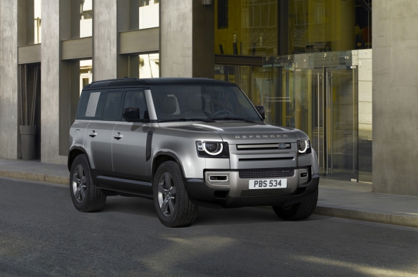 LAND ROVER DEFENDER CON PROTECCIÓN BALÍSTICA Y CONTRA EXPLOSIONES A-KIP DE TRASCO