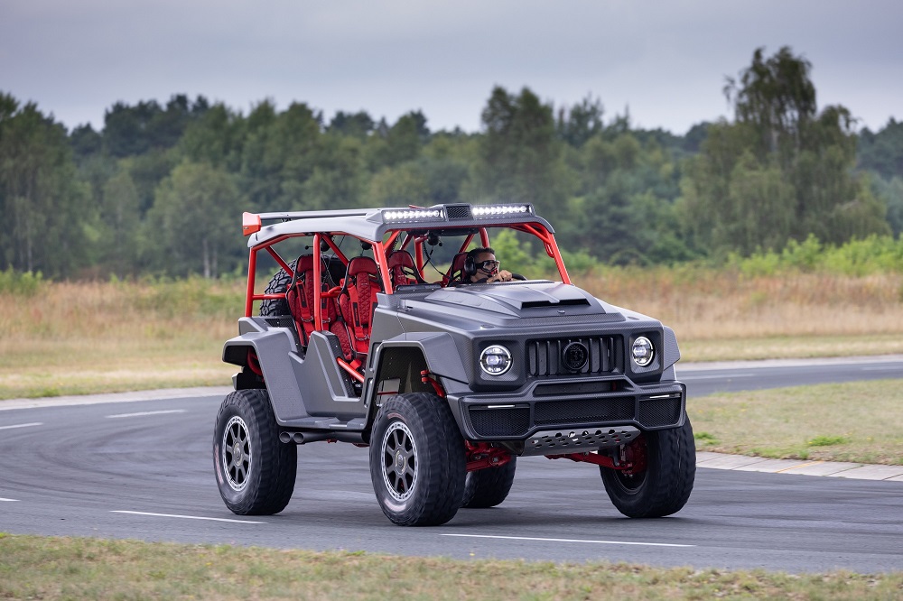 EL MODELO DE NEUMÁTICO GRABBER X3 DE GENERAL TIRE EQUIPA EL BRABUS CRAWLER 4X4