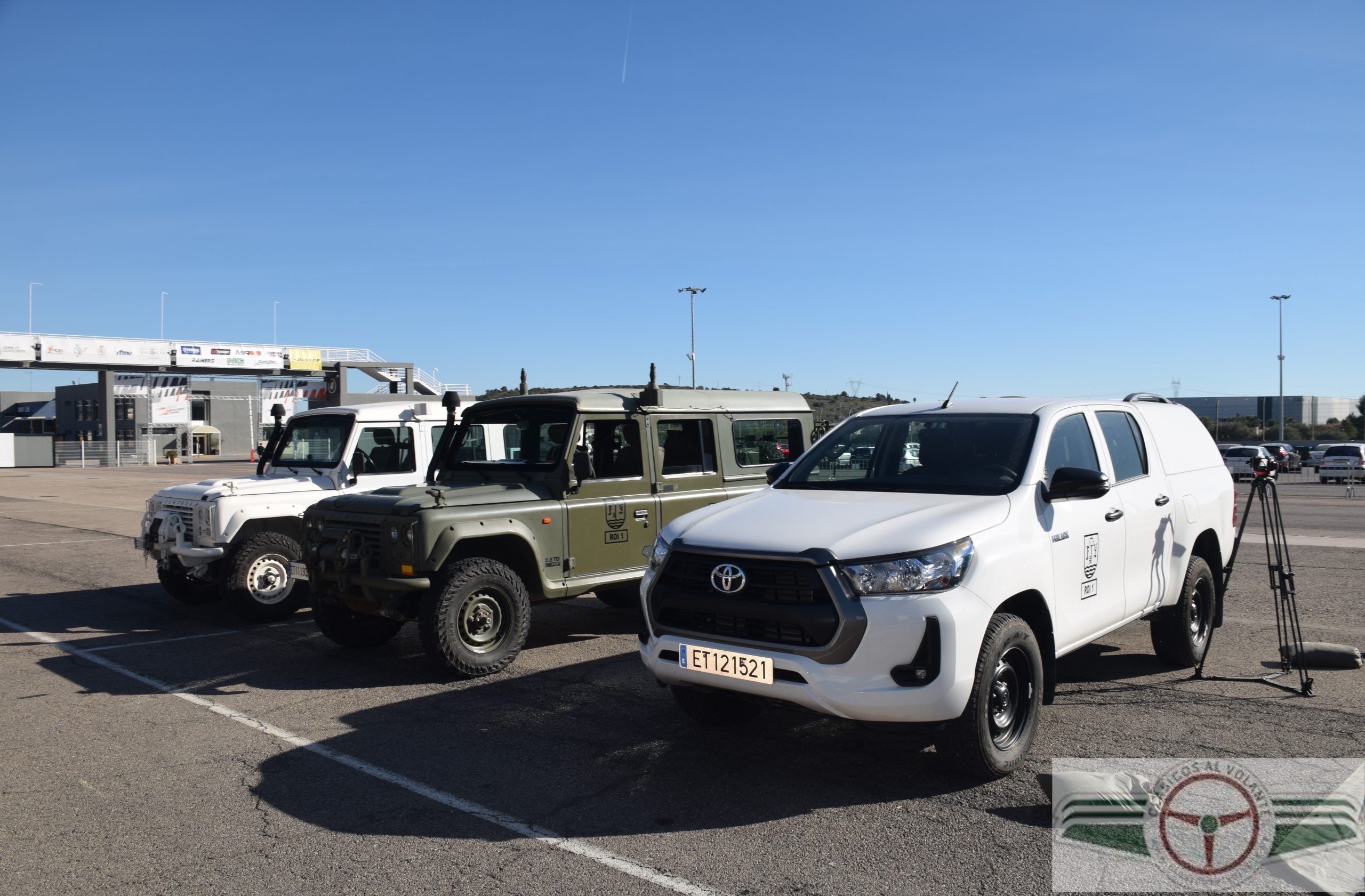 VARIAS UNIDADES DE LAS FUERZAS ARMADAS (UME, ROI) EXHIBIERON SU MATERIAL EN LAS JORNADAS DE EDUCACIÓN ESPECIAL CELEBRADA EN EL CIRCUIT RICARDO TORMO