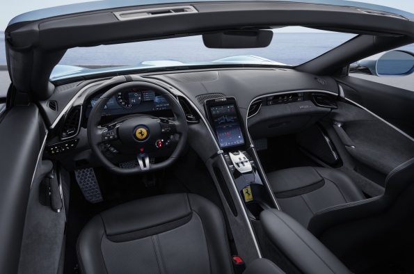 CADA MOTOR FERRARI TIENE UNA MELODÍA QUE LO HACE ÚNICO, Y EL FERRARI ROMA SPIDER NO ES UNA EXCEPCIÓN