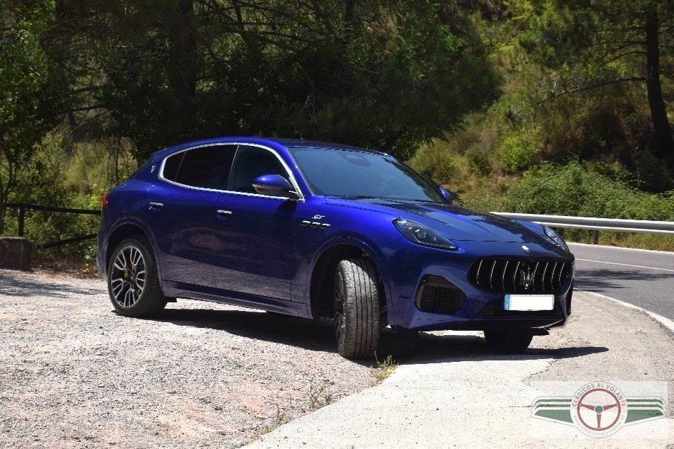 MASERATI LEVANTE GRECALE GT HYBRID