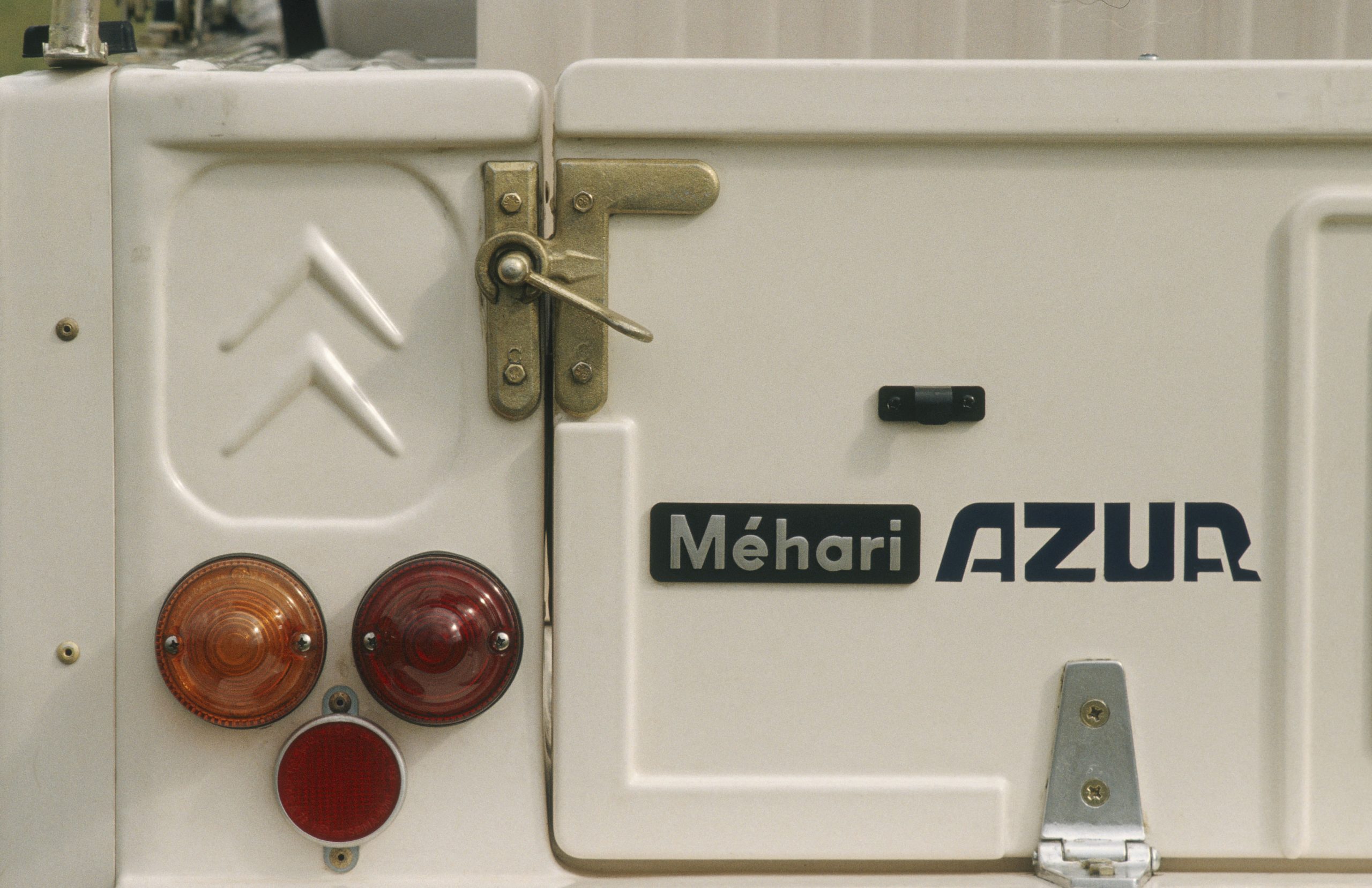 DETALLE DEL CITROËN MEHARI AZUR DE 1983