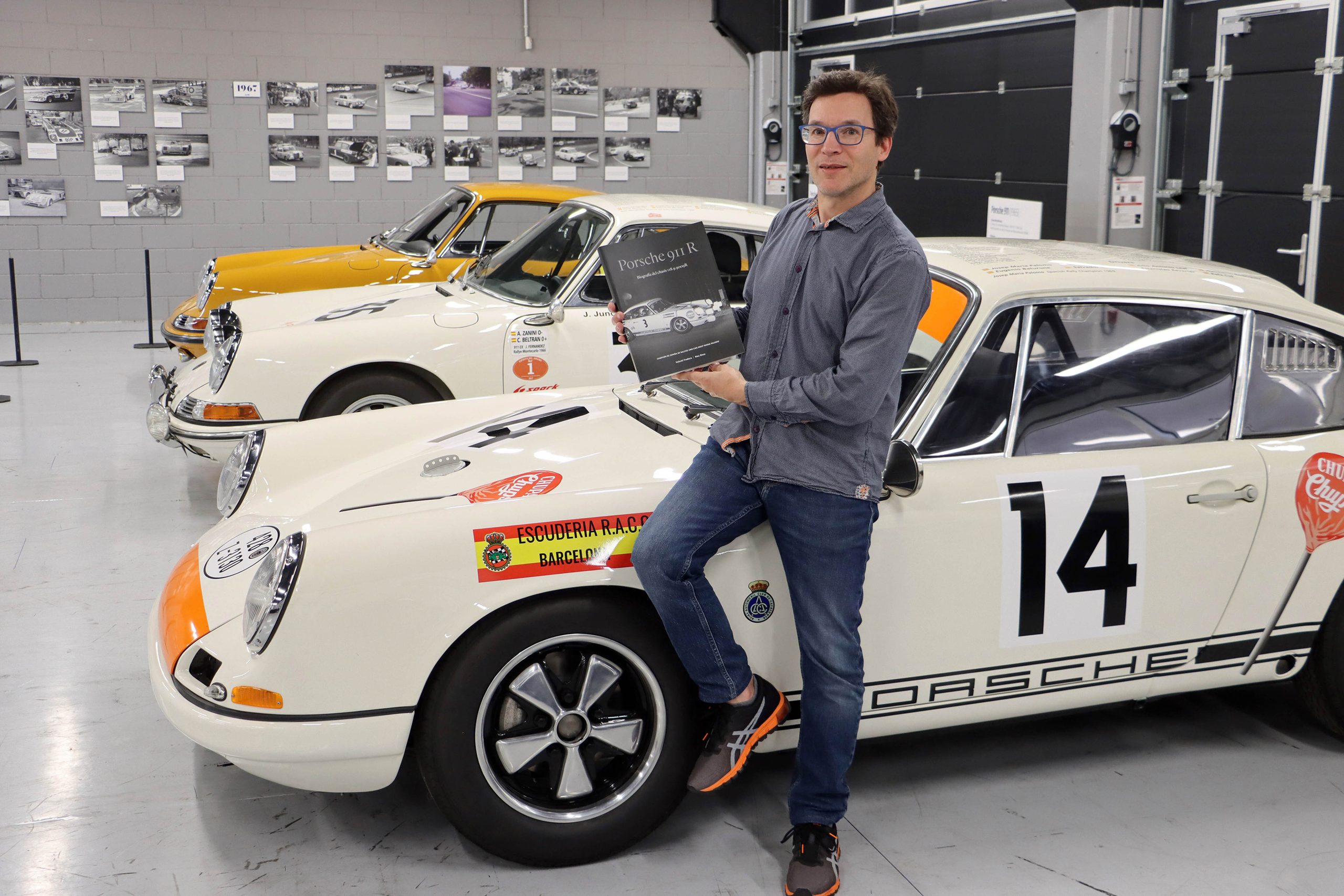 VALENTÍ FRADERA & PORSCHE 911 R #9