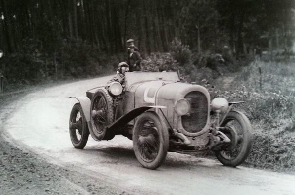 HASTA FINALES DE LOS AÑOS ’30 SOLO COMPITIERON EN LE MANS COCHES CON CARROCERÍA ABIERTA