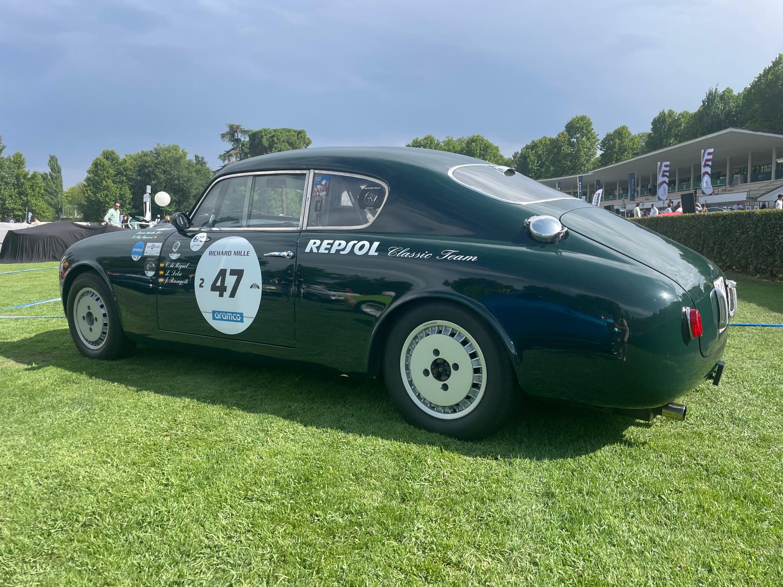 ESTE LANCIA AURELIA FUE PROPIEDAD PILOTO DEL EQUIPO FERRARI DE FÓRMULA UNO, EL SUIZO CLAY REGAZZONI