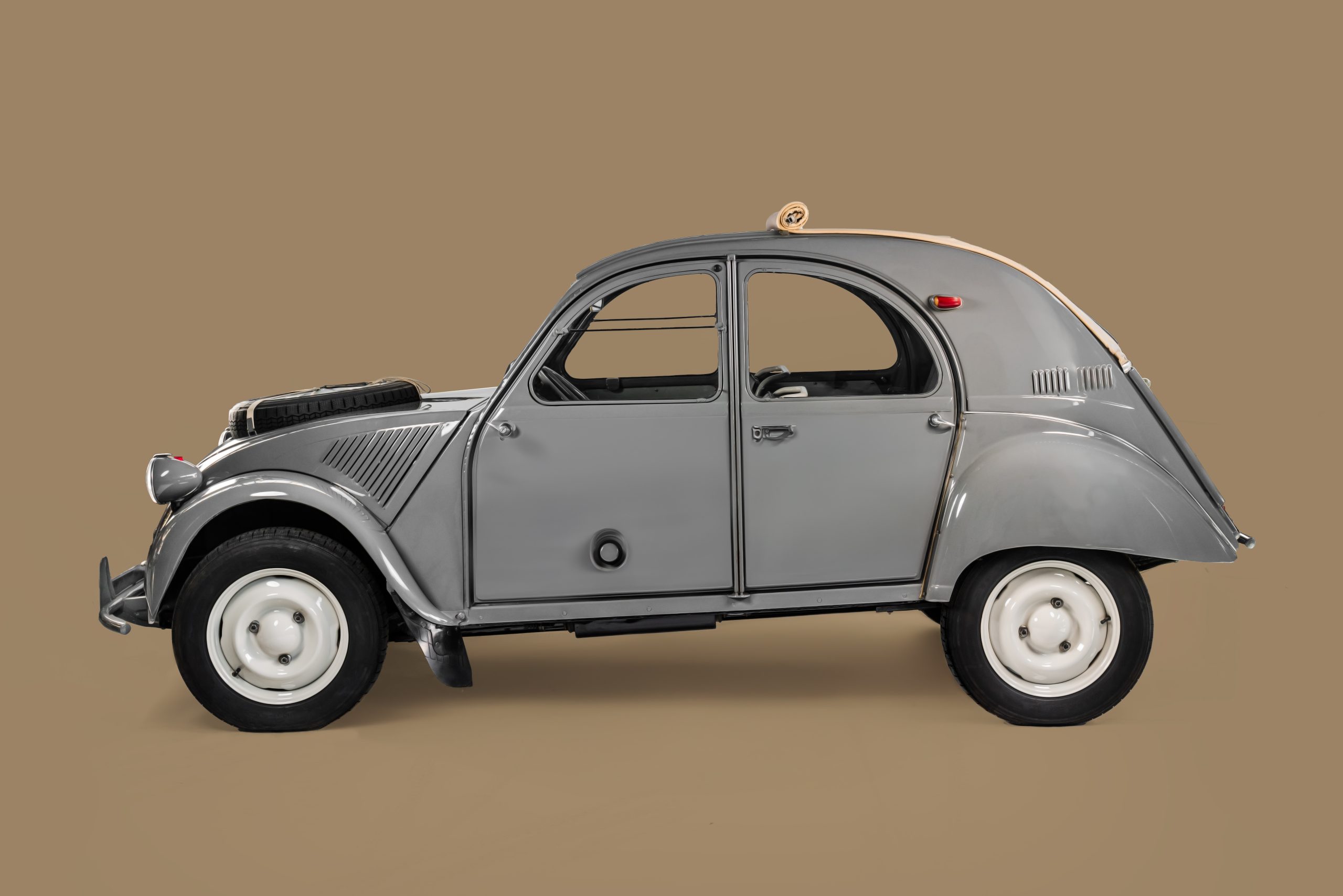 CITROËN 2 CV SAHARA