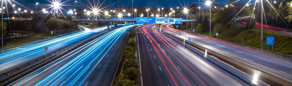 LOS CIUDADANOS ESPAÑOLES ELIGEN EL VEHÍCULO PRIVADO COMO PRIMERA OPCIÓN DE MOVILIDAD EN SUS DESPLAZAMIENTOS