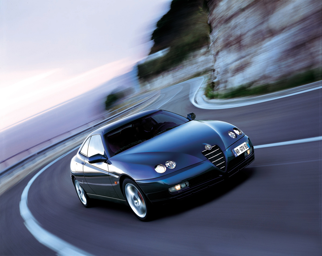 ALFA ROMEO GTV (2003)