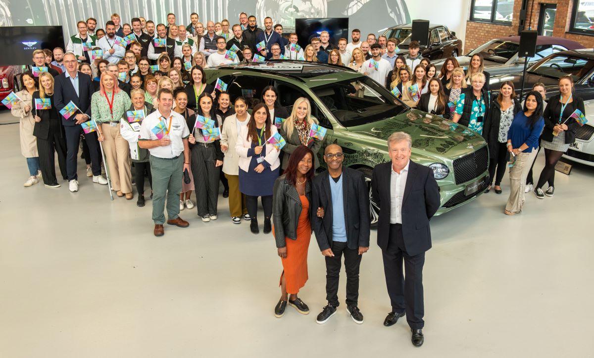 BENTLEY UNVEILS THE ‘BELONGING BENTAYGA’ PAINTED BY STEPHEN WILTSHIRE CELEBRATING INCLUSION