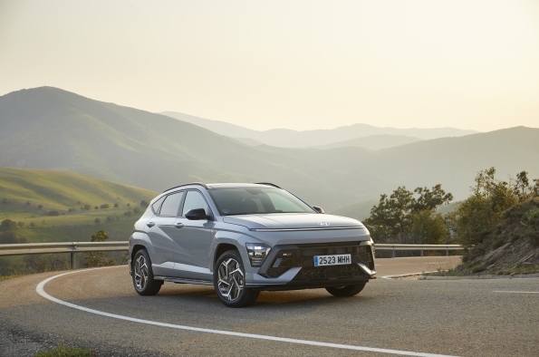 HYUNDAI KONA HA SIDO ELEGIDO “COCHE DEL AÑO DE LOS LECTORES 2024”