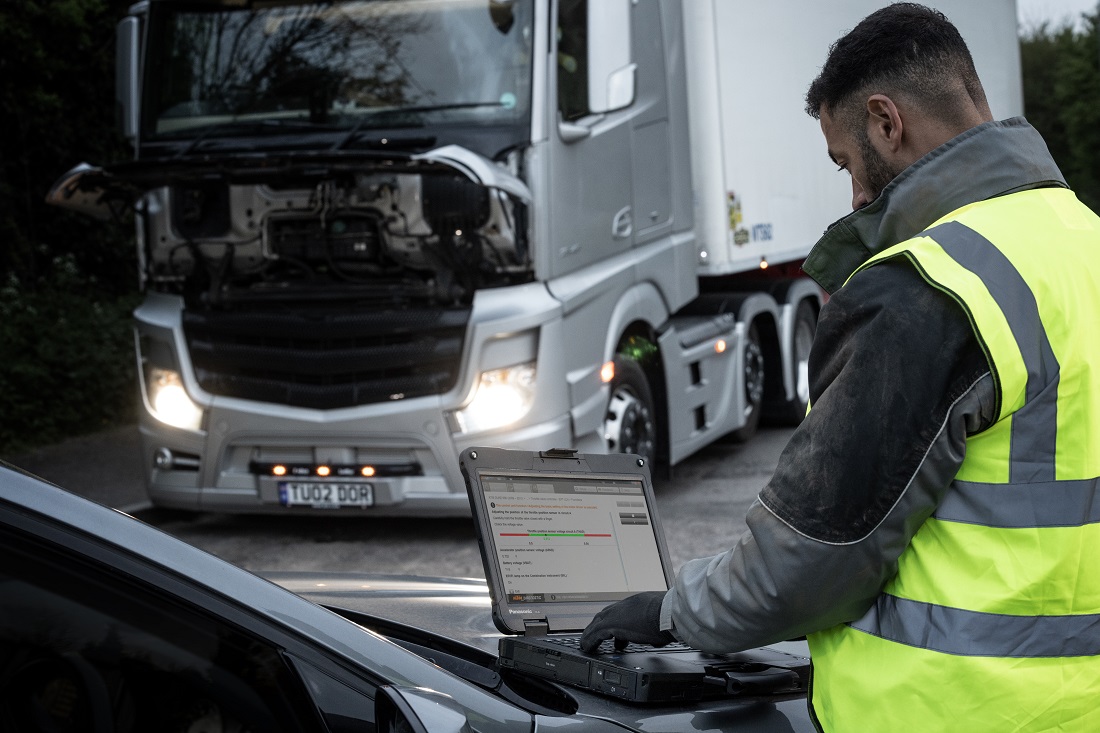 LOS DISPOSITIVOS TOUGHBOOK DE PANASONIC CONNECT MEJORAN LA EFICIENCIA DE LOS SERVICIOS DE ASISTENCIA TÉCNICA EN CARRETERA