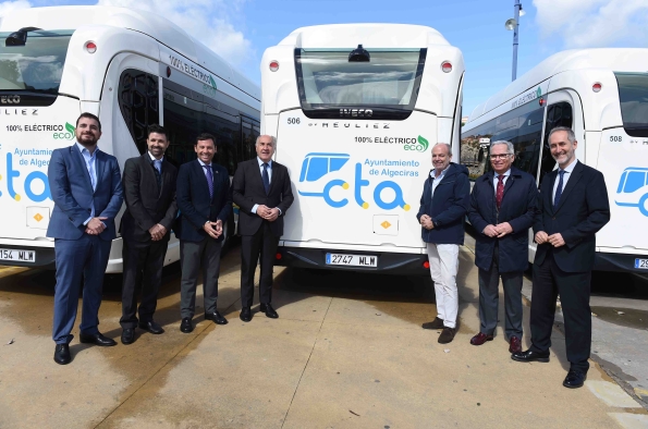 IVECO BUS ENTREGA A ALGESA 10 UNIDADES DE SU VANGUARDISTA Y EFICIENTE AUTOBÚS CERO EMISIONES: EL E-WAY.