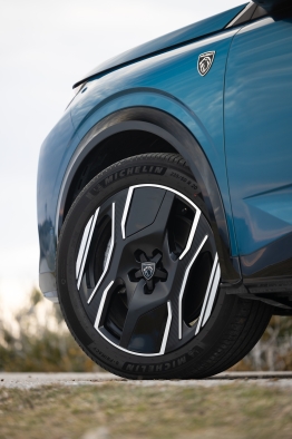 MICHELIN, PROVEEDOR EXCLUSIVO DE LOS NUEVOS PEUGEOT 3008 Y E-3008 PARA EL MERCADO EUROPEO