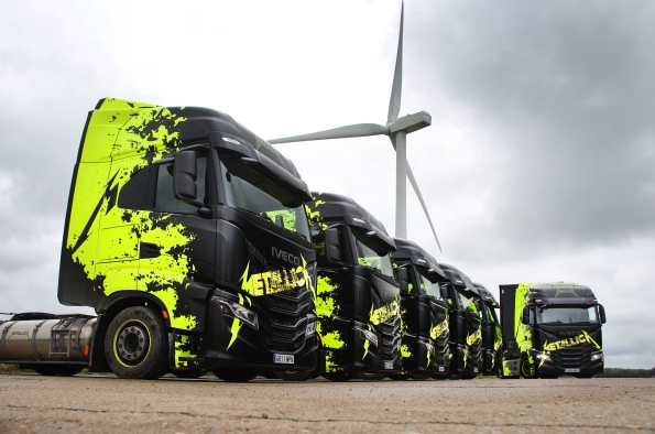 LA FLOTA MULTIENERGÍA DE IVECO DARÁ EL PISTOLETAZO DE SALIDA A LA ETAPA EUROPEA DE LA GIRA MUNDIAL M72 DE METALLICA