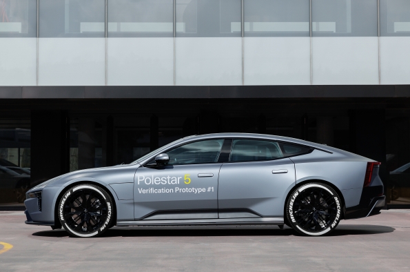 POLESTAR AND STOREDOT SUCCESSFULLY CHARGE POLESTAR 5 PROTOTYPE FROM 10-80% IN 10 MINUTES