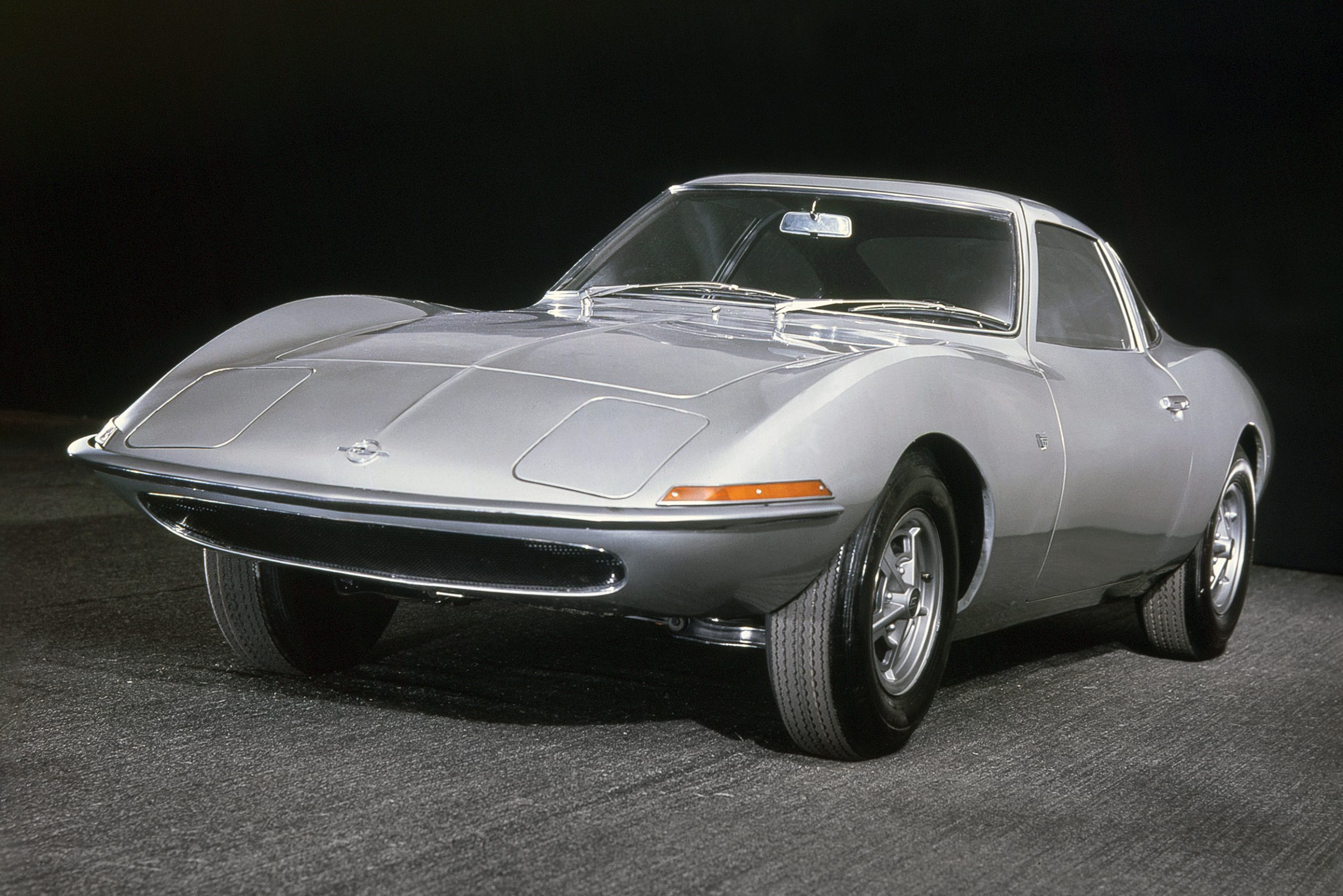 OPEL EXPERIMENTAL GT (1965)