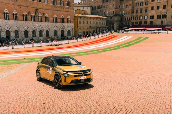 DEBUT EN LA 1000 MIGLIA VERDE, PARA EL NUOVA LANCIA YPSILON