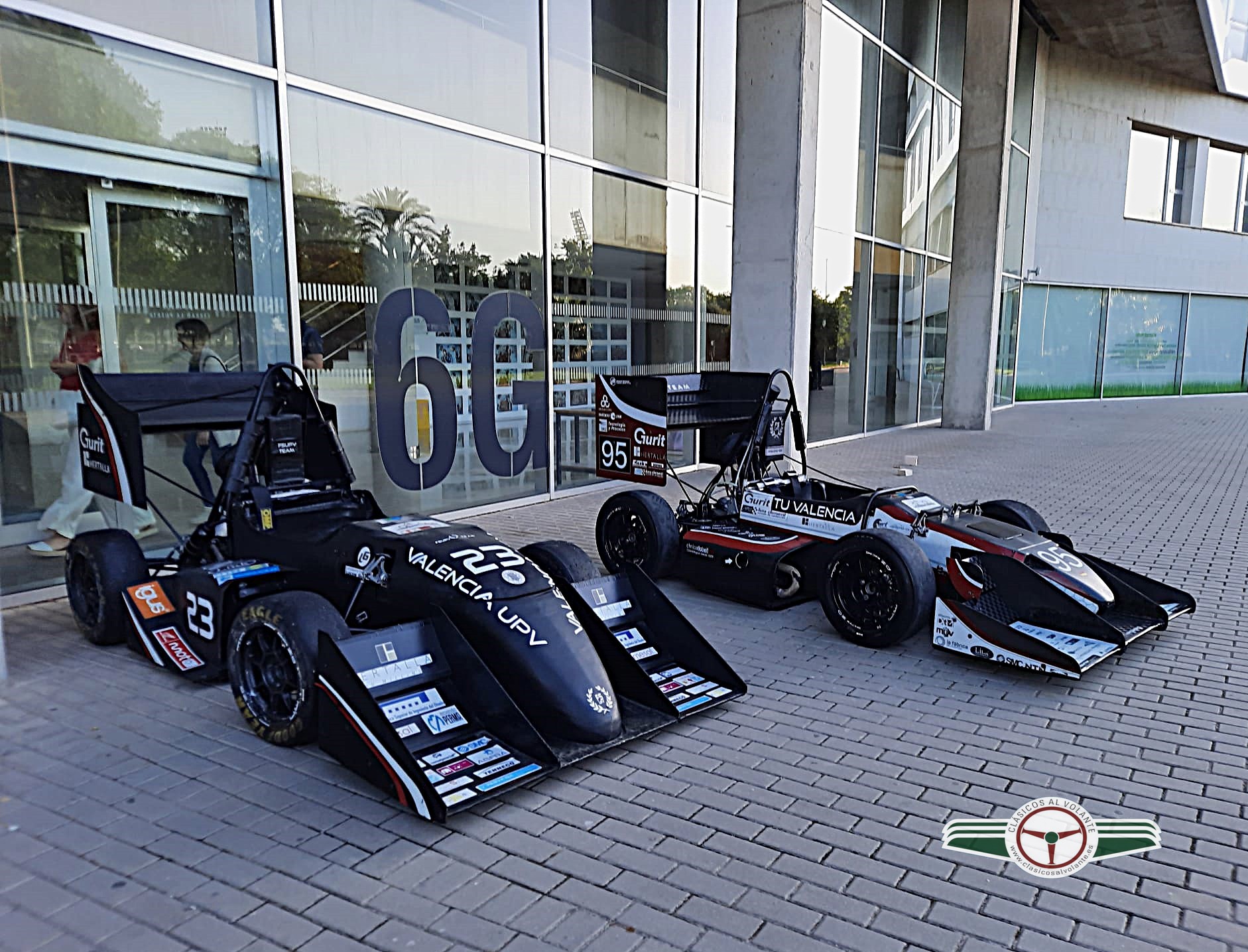 EN LA PRESENTACIÓN DE LA PRESENTE TEMPORADA SE EXPUSIERON TODOS LOS PROTOTIPOS FABRICADOS POR EL FSUPV TEAM DURANTE SU HISTORIA