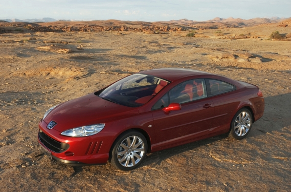 PEUGEOT 407 COUPÉ