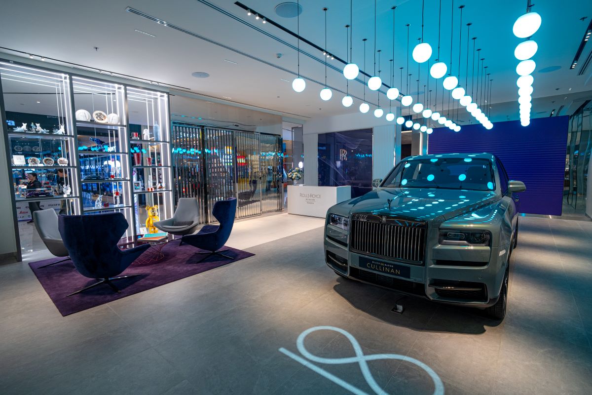 ROLLS-ROYCE MOTOR CARS BANGKOK OPENS NEW SHOWROOM 