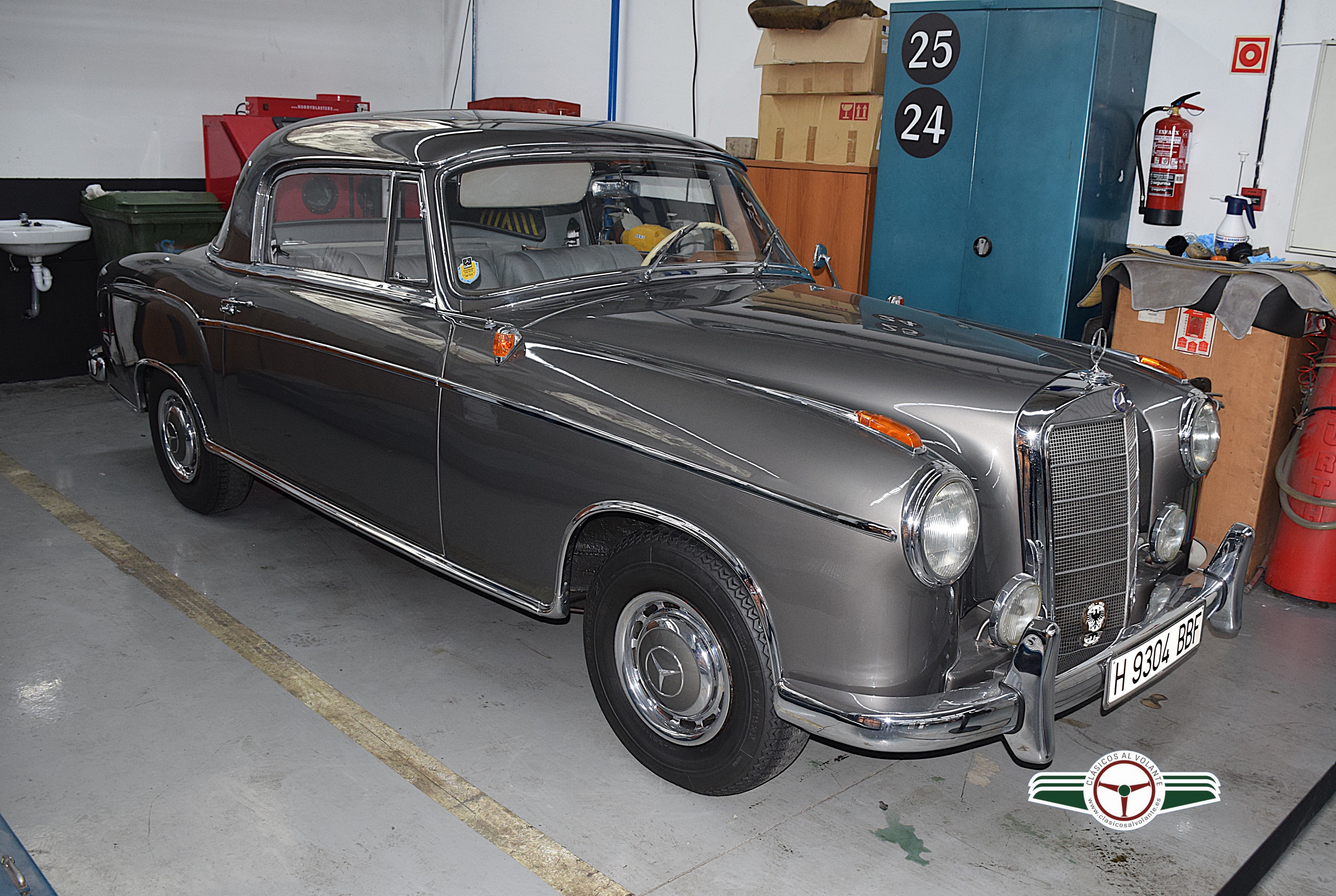 W180 Type 220 S Coupé. 1956-1958 (1251 uds)