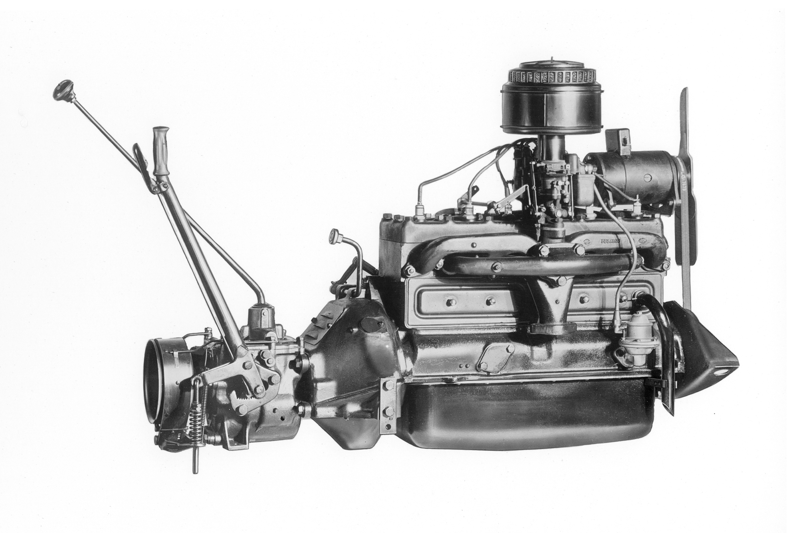 MOTOR DEL OPEL 6 2.0 LITROS (1936)