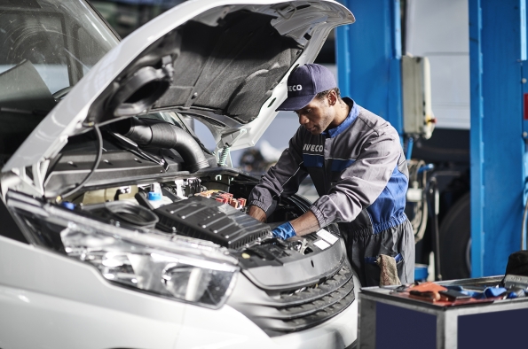 IVECO CELEBRA EL 20º ANIVERSARIO DE SU PROGRAMA DE FORMACIÓN EN LA DIAGNOSIS DE VEHÍCULOS INDUSTRIALES