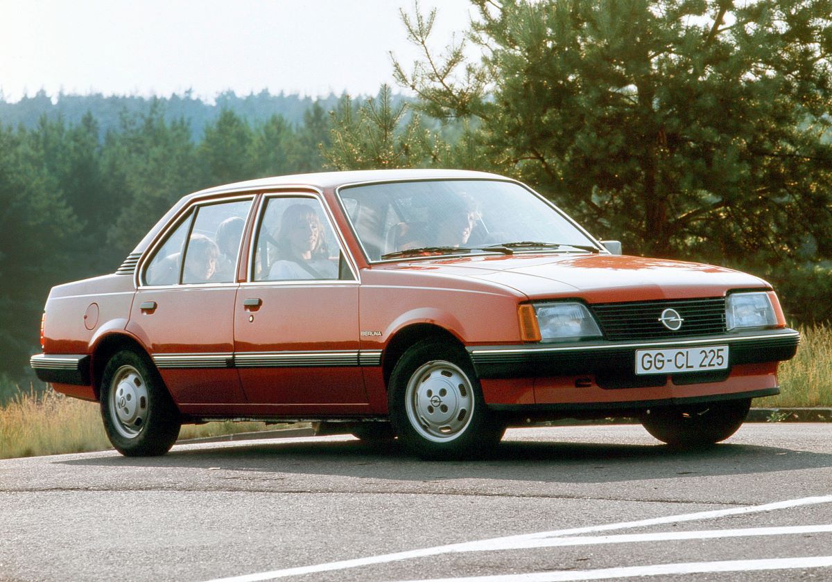 OPEL ASCONA C